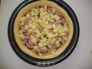 金枪鱼披萨的做法步骤：6