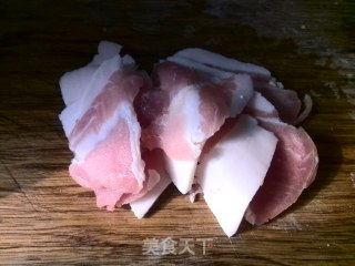 生爆盐煎肉的做法步骤：3
