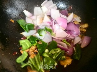 生爆盐煎肉的做法步骤：7