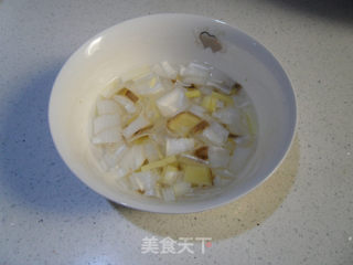 自制手工鱼丸的做法步骤：1