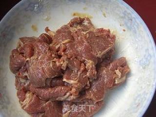茴香球炒羊肉的做法步骤：4
