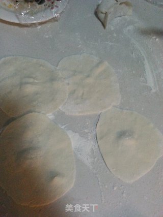猪肉鲜虾饺子的做法步骤：8