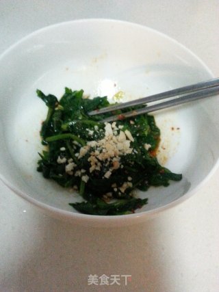 凉拌芹菜叶的做法步骤：5