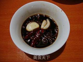 湖北名菜--------------【红烧武昌鱼】的做法步骤：2