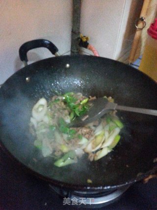 葱爆羊肉的做法步骤：8