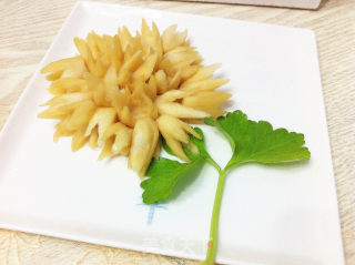 white flower大白花---茭白的做法步骤：8