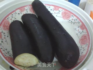 手撕茄子的做法步骤：1