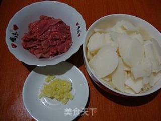 家常小炒--------【凉薯牛肉片】的做法步骤：2
