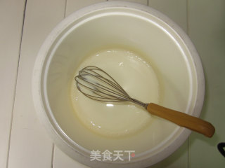 【格子松饼】比利时布鲁塞尔风味的悠闲下午茶点的做法步骤：1