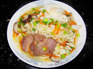 五彩牛肉面的做法步骤：19