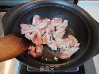彩椒杏鲍菇煲的做法步骤：2