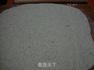 豆渣好去处---------【黑豆渣花卷】的做法步骤：7