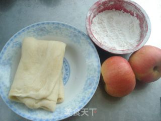 苹果派的做法步骤：1