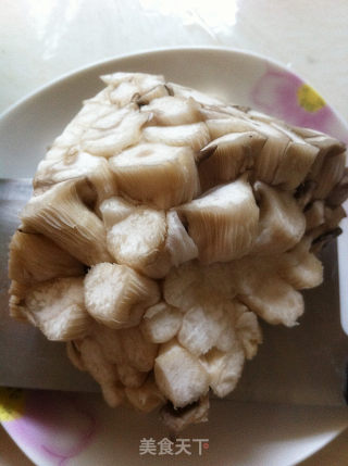【翠椒蘑菇丁】---杜绝浪费的做法步骤：1