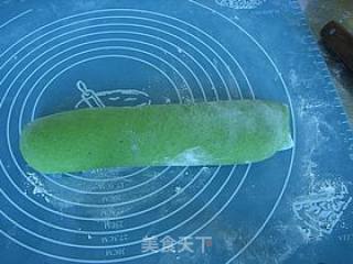 紫薯菠菜花样馒头的做法步骤：4