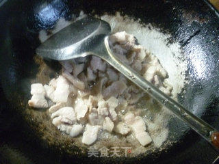 咸菜炒五花肉的做法步骤：5