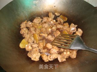 苹果糖醋排骨的做法步骤：4