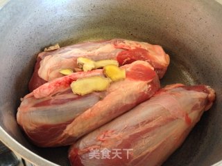 酱牛肉- 面豉酱小牛腱的做法步骤：1