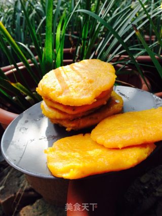 黄金南瓜饼的做法步骤：3