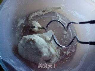 打蛋器揉面-优酸乳无油小面包的做法步骤：2