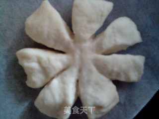 打蛋器揉面-优酸乳无油小面包的做法步骤：7