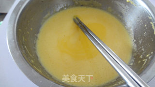 蛋奶鸡蛋饼的做法步骤：1