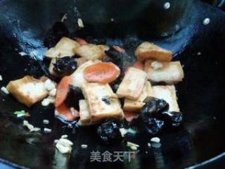 野生菌熟菌粉烧豆腐的做法步骤：6