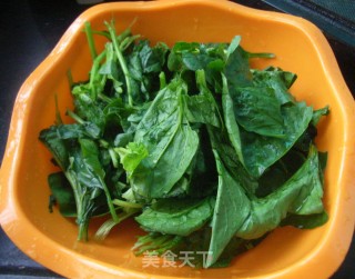 菠菜拌腐竹的做法步骤：2