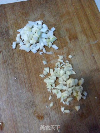 茄汁里脊的做法步骤：3