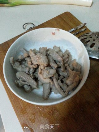 茄汁里脊的做法步骤：5
