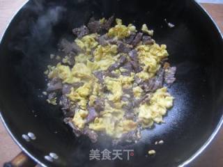 滑蛋牛肉的做法步骤：7