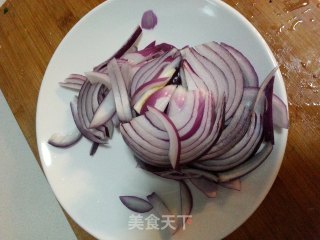 蔬菜西冷牛排的做法步骤：1