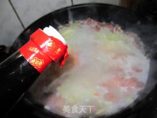 红色的鲜虾馄饨的做法步骤：19