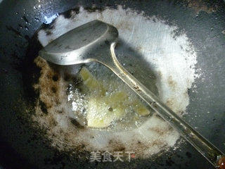 炒河虾的做法步骤：2