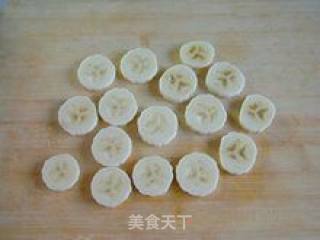 花生酱香蕉吐司……小资美味的早餐主食的做法步骤：2