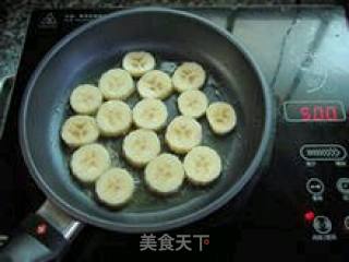 花生酱香蕉吐司……小资美味的早餐主食的做法步骤：4