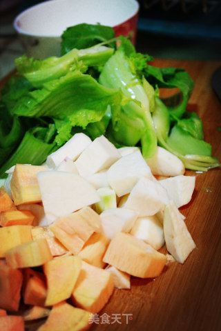 红薯芥菜汤-瑜伽饮食的做法步骤：1