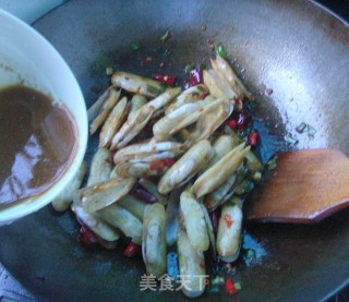 辣炒蛏子的做法步骤：8