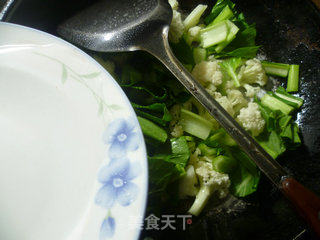 油菜蕻炒花菜的做法步骤：6