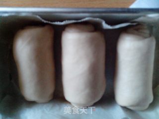 湿润的迷你奶茶吐司的做法步骤：7