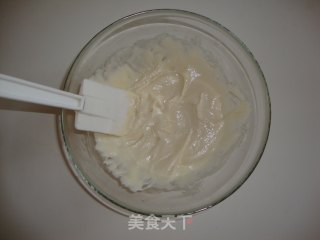 无比细腻超级Q弹的6寸戚风蛋糕的做法步骤：4