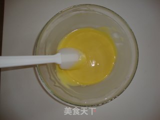 无比细腻超级Q弹的6寸戚风蛋糕的做法步骤：7