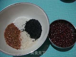 补血养生粥-------【四米红豆粥】的做法步骤：1