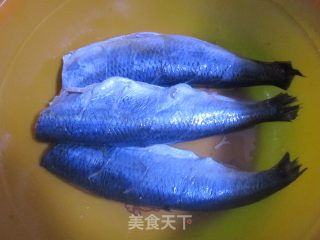 茄汁沙丁鱼的做法步骤：2