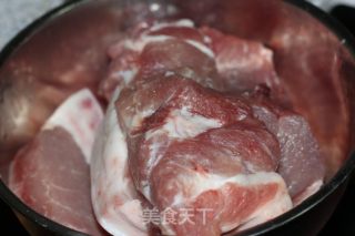 广式腊肠的做法步骤：1