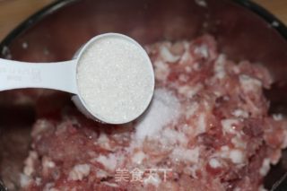 广式腊肠的做法步骤：5