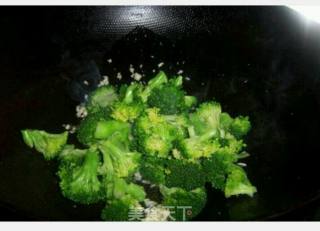 蒜蓉西兰花的做法步骤：7