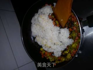 咖喱炒饭的做法步骤：7