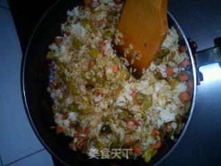 咖喱炒饭的做法步骤：8
