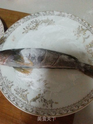 酱焖黄鱼的做法步骤：3
